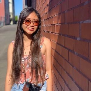 Meet your Posher, Irina